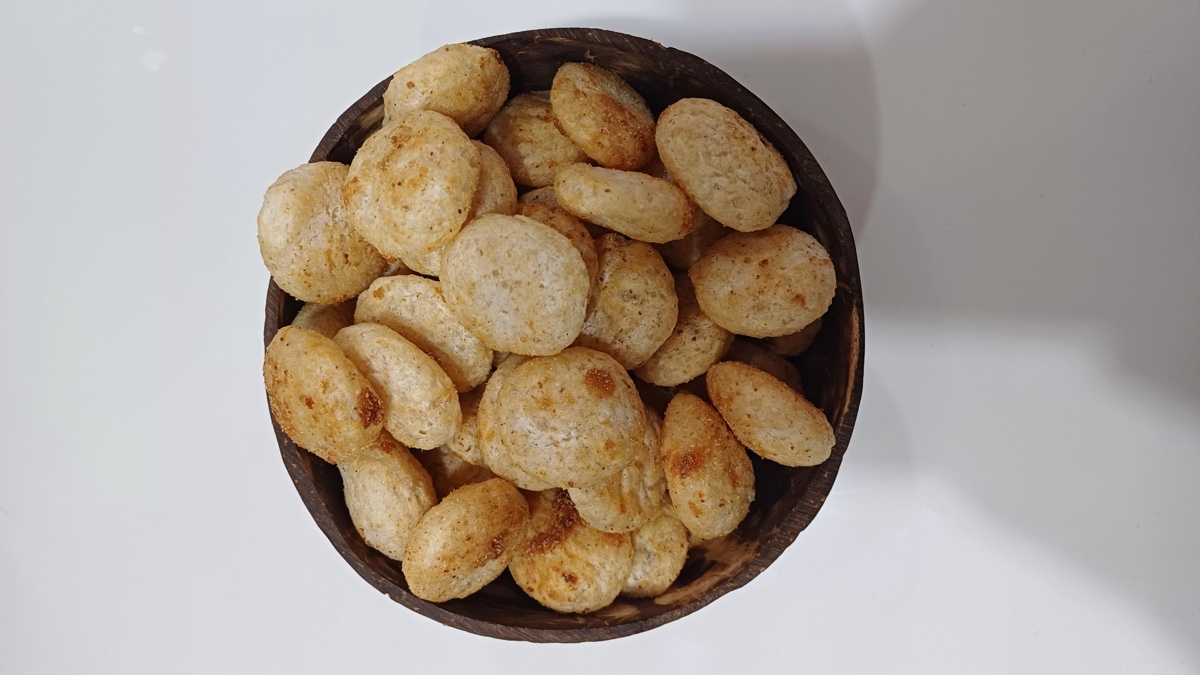 Baked Jowar Buttons